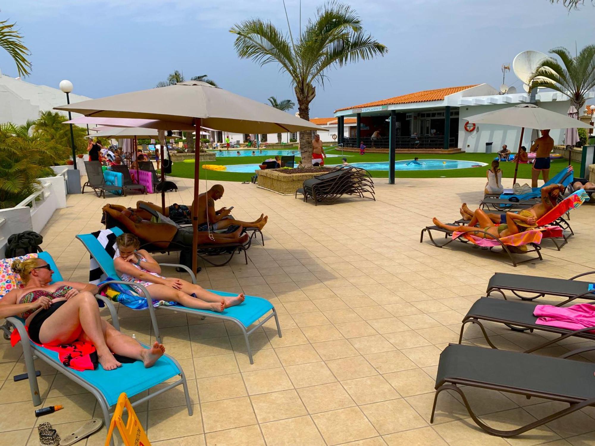 אדחה Ocean Breeze And Seaview Resort מראה חיצוני תמונה