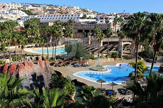 אדחה Ocean Breeze And Seaview Resort מראה חיצוני תמונה